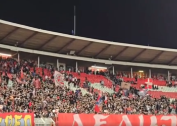 Navijači Crvene Zvezde na utakmici protiv Benfice: ‘Sa sjekirom ću poklati sve Splićane’