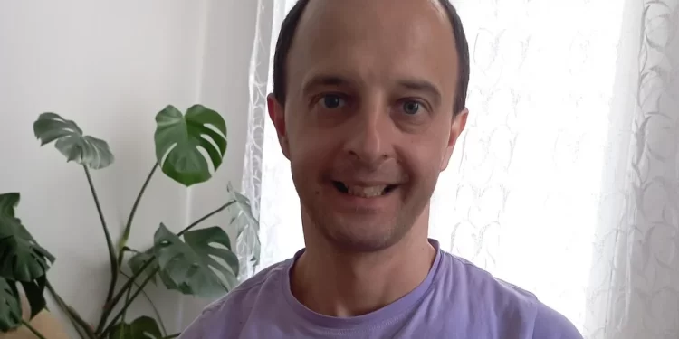 Pomozi.ba pokrenuo apel za liječenje 41-godišnjeg Edina Porče koji vodi borbu s rakom