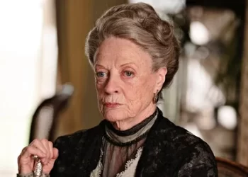 Preminula slavna glumica Maggie Smith