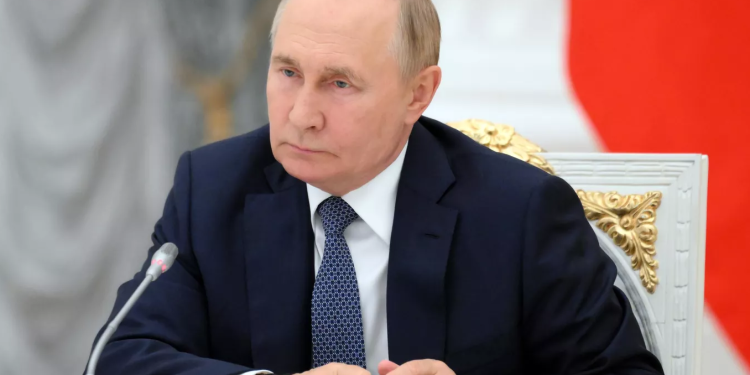 Rusija bi mogla uvesti ograničenja na izvoz uranijuma, titanijuma i nikla
