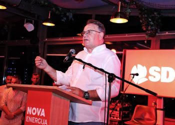 SDP održao skup u Banjoj Luci. Projekcije kažu da će dobiti 6.000 glasova i dva odbornika u Gradskoj skupštini