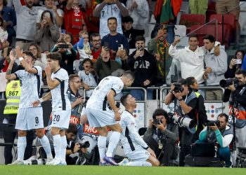 Srbi zaustavili prvaka Evrope, Hrvati nemoćni protiv Ronalda i družine