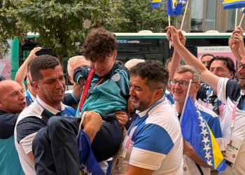 Treba ovo zaslužiti: Pogledajte kako je dočekan Ismail Barlov nakon osvojene medalje