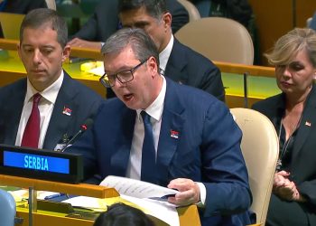 Vučić: Podijelit ću nagrade zemljama koje su glasale protiv Rezolucije o genocidu u Srebrenici