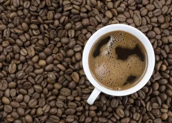 Ako želite smanjiti unos kofeina pokušajte s ovim malim promjenama