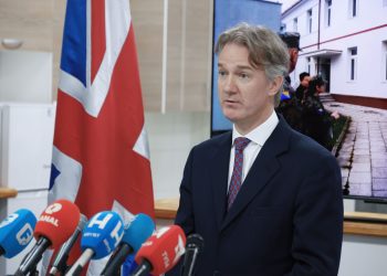 Britanski ambasador Julian Reilly: Zatekla nas je i rastužila vijest o napadu na policijske službenike