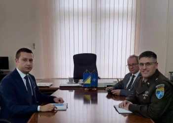 Goganović s komandantom NATO Štaba u Sarajevu razgovarao o stanju u sistemu odbrane u BiH