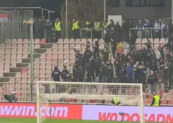 Javnost zgrožena onim što se desilo nakon utakmice na Bilinom polju, mediji u Srbiji vrište: ‘Jezive scene sa meča BiH i Mađarske’