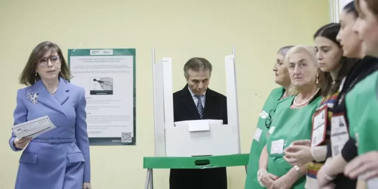 Opozicione stranke u Gruziji tvrde da su pokradene na izborima