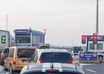 Ponovo odgođeno uvođenje sistema koji bi zamijenio pečatiranje pasoša na granicama: Tri vodeće EU zemlje nisu spremne