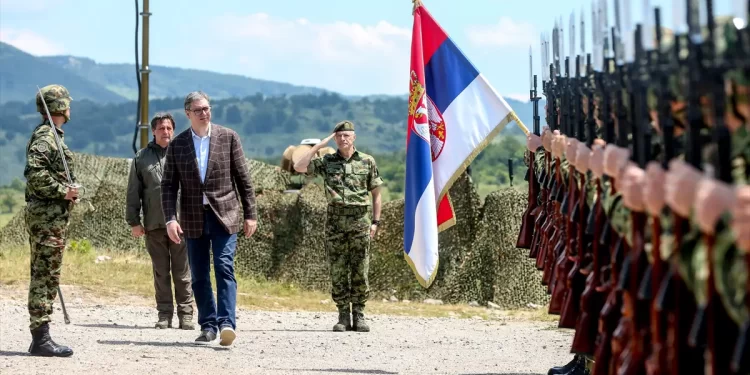 Šta se dešava u Srbiji? “Zbog sukoba Vučića i Gašića posljedice bi mogle da budu dramatične”