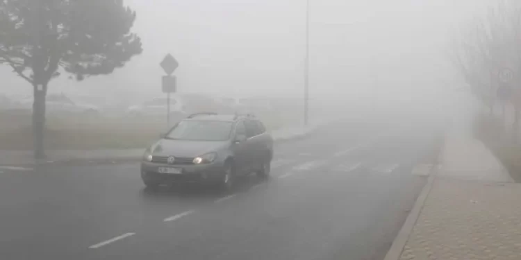 Vozite oprezno! Magla i niska oblačnost smanjuju vidljivost na brojnim putevima