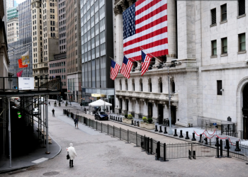 Wall Street i dalje u padu. Splasnule nade u oštro smanjenje kamatnih stopa