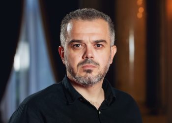 Ammar Jažić za Raport: Rastao uz legende Tomu Zdravkovića i Safeta Isovića, sada komponira prvu bh. kraljevsku operu