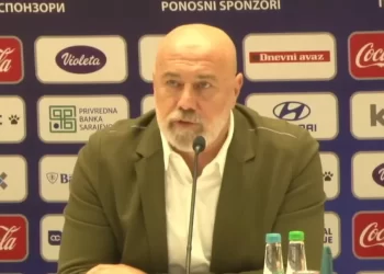 Barbarez dobio pitanje hoće li dati ostavku. Odgovor je sve prisutne ostavio bez teksta