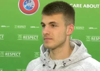 Baždar je odlučio da igra za BiH, ali ono što je uradio poslije toga razbjesnilo je Srbiju