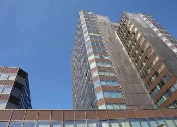 Federalno ministarstvo raseljenih osoba pružit će podršku za očuvanje radnih mjesta 1.627 povratnika u RS 