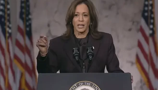 Javnosti se na rubu plača obratila Kamala Harris: Svjetlo će uvijek gorjeti, sve dok se budemo borili