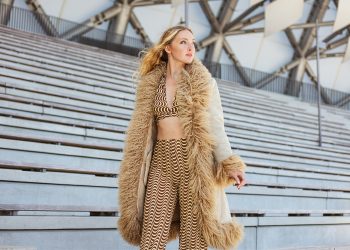 Možda ga imate na tavanu: Afganistanski kaput ponovo drma modnom scenom