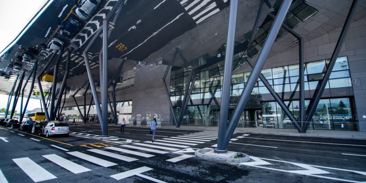 Poslovni uspjeh Sarajevskog aerodroma u direktnoj vezi s poticajnom politikom Vlade KS