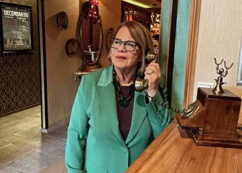 Šemsa Suljaković ekskluzivno za Raport: Kako je harao ‘zabranjeni’ Južni vetar. Zašto pjevam samo u inostranstvu