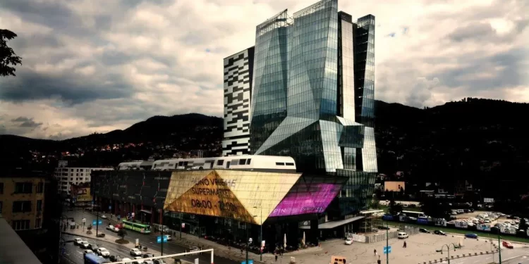 Startala prva neradna nedjelja u FBiH: Koji tržni centri danas ne rade. Kazne od 2.000 do 15.000 KM