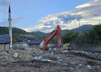 Sve raspoložive službe u Jablanici i Konjicu rade na saniranju šteta