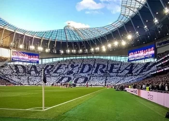 Velikan iz Londona promijenio izgled grba