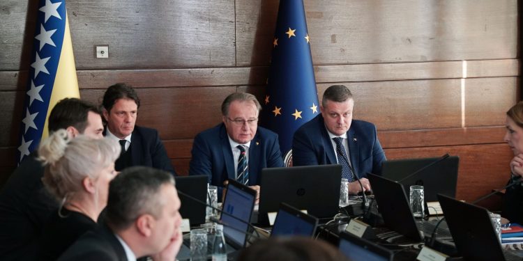 Vlada smijenila Enisa Džafića,ovo je ime novog direktora Željeznica FBiH