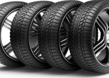 Vrijeme je sezonske zamjene guma: Može li se zima izgurati na cjelogodišnjima?