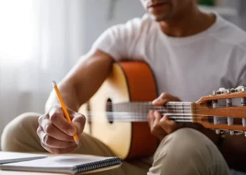 Istraživanje pokazalo da će muzički autori izgubiti 22 milijarde eura zbog AI