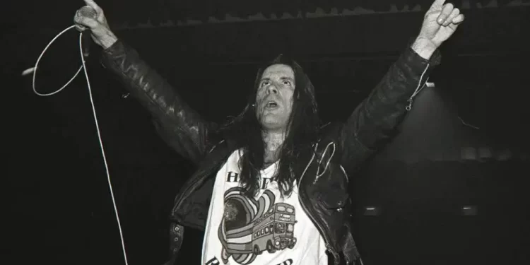 Kad muzika upetlja prste u historiju: U decembru je otišao John Lennon, a došao Bruce Dickinson