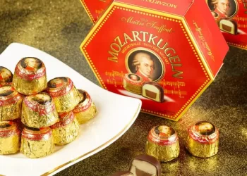 Kraj jedne ere: Proizvedena posljednja kuglica čuvenog slatkiša, fabrika se zatvara nakon 127 godina, radnici će dobiti otkaze