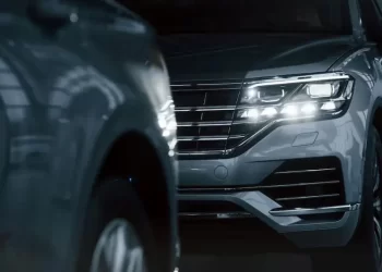 Latvija poklonila Ukrajini više od 600 automobila zaplijenjenih od pijanih vozača