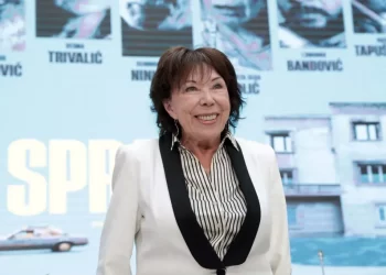 Legendarna Seka Sablić (82) za Raport: Kako smo sijali tako sad žanjemo. Mustafa Nadarević i Zoran Bečić bili su mi prijatelji