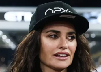 Penelope Cruz je totalno chic: Nevjerovatno, ali ove traperice izgledaju tako dobro