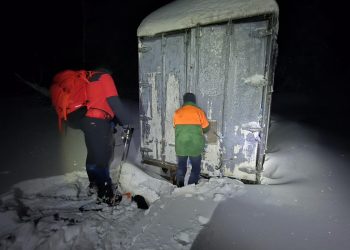 Šest dana proveo u kontejneru na Plješevici i preživio. GSS Bihać spasio radnika, bio je bez povreda i sa dovoljno hrane