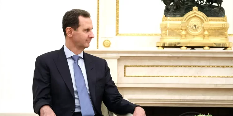 Turski ministar: Assad je vjerovatno izvan Sirije