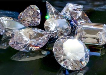 Cijene dijamanata naglo pale