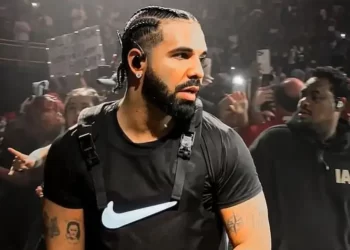 Čuveni reper Drake tuži vlastitu izdavačku kuću za klevetu: Zbog pjesme mu upucali zaštitara i provalili u kuću?