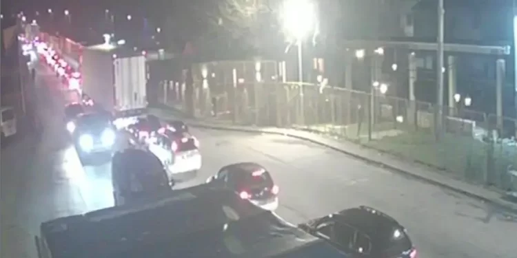 Duge kolone vozila na izlazu iz Bosne i Hercegovine