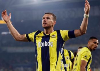 Europa liga: Fenerbahce na krilima Džeke prošao u narednu rundu takmičenja,na svim utakmicama palo čak 52 gola