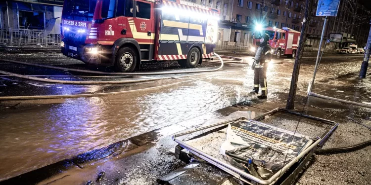 FOTO U ruskom napadu na centar Kijev ubijene četiri osobe, Kličko upozorio na prijetnju balističkom raketom