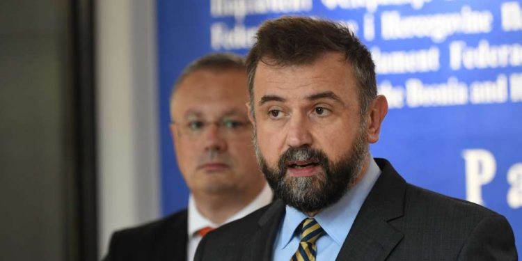 Gratz uputio inicijativu: Zabraniti rad kladionica nedjeljom