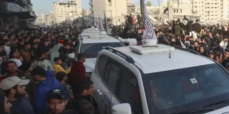 Izrael oslobodio 90 palestinskih zatvorenika. Ljudi na ulicama klicali Hamasu