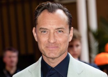 Jude Law u ulozi Vladmira Putina