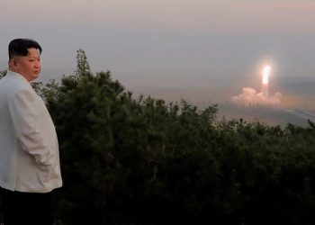 Kim Jong Un ponovno na djelu: Raketa testirana dok Trump započinje drugi mandat