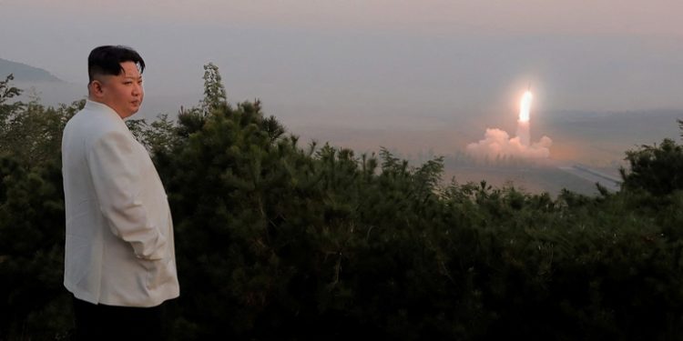 Kim Jong Un ponovno na djelu: Raketa testirana dok Trump započinje drugi mandat