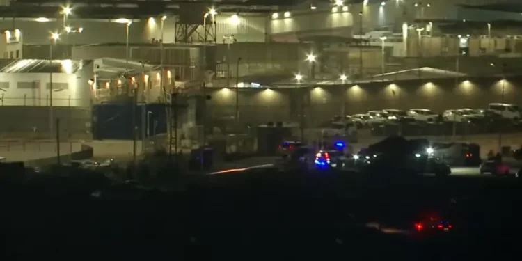 Pušteni prvi Palestinci iz izraelskih zatvora, porodicama zaprijećeno da će biti kažnjene ako održe proslave