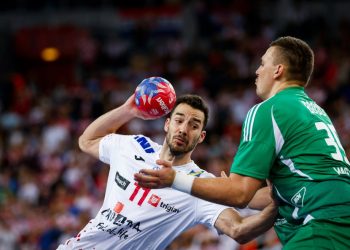 Rukometaši Hrvatske kreirali nevjerovatan preokret i tako savladali Mađarsku u borbi za polufinale